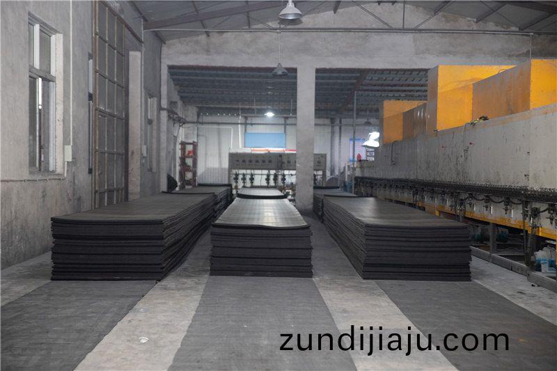 車(che)間(jian)展示(shi)